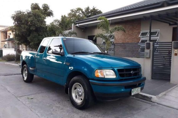 1998 Ford F150 4x2 Flareside Pickup