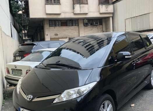 2010 Toyota Previa 70k mil (neg)