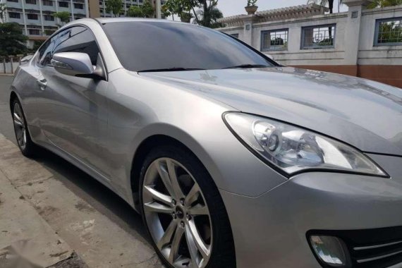 2010 Hyundai Genesis for sale