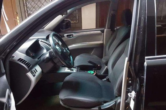 Selling Mitsubishi Montero 2009 GlS V