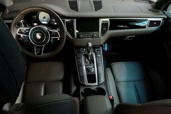Porsche MACAN S AT V6 345hp AT 2018 
