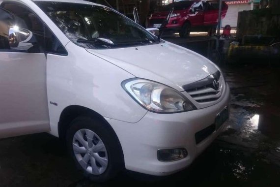 Toyota Innova 2010 for sale