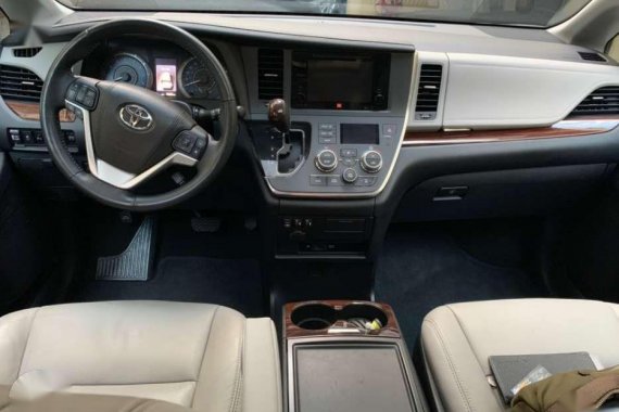 Toyota Sienna 2015 for sale