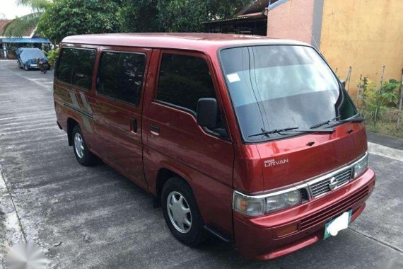 SELLING Nissan Urvan Escapade 2008