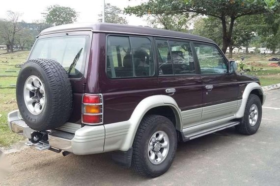 1998s Mitsubishi Pajero Local Executive Edition MT