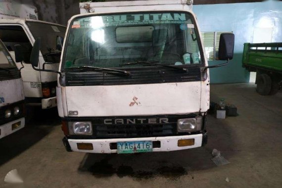 RUSH SALE  Mitsubishi Fuso Ref van 2004