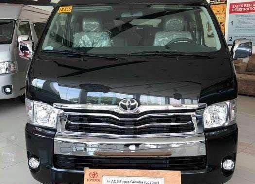 TOYOTA HIACE GL GRANDIA DIESEL M/T 2019 EURO 4