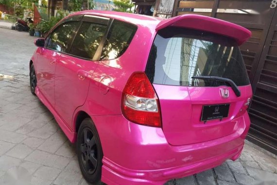 For sale Honda Fit 2002 model automatic transmission