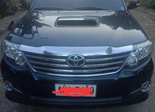 FOR SALE 2015 Toyota Fortuner V 4x2 AT