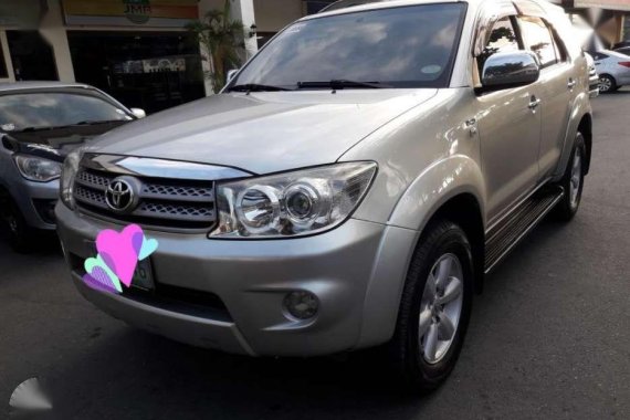 For sale Toyota Fortuner G 2.5 turbo diesel 2010 matic