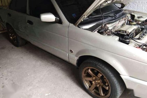 For sale Nissan Sentra ''92 model manual Tranny