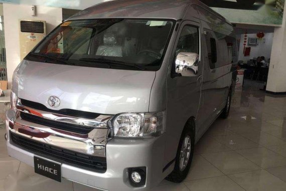 TOYOTA HIACE GL GRANDIA DIESEL M/T 2019 EURO 4