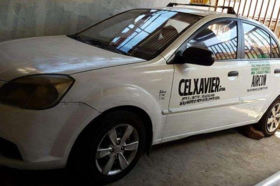 2010 Kia rio for sale