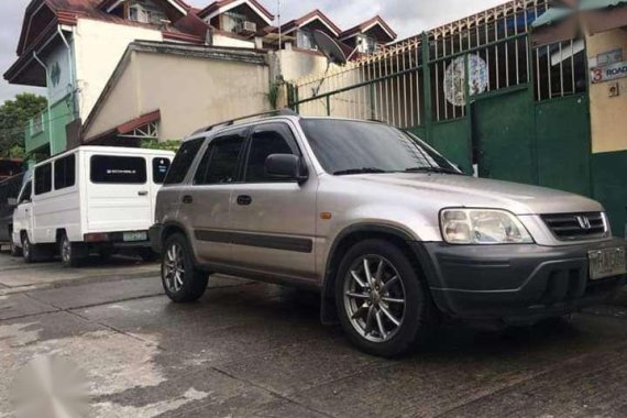 Honda CRV 1999 model matic for sale