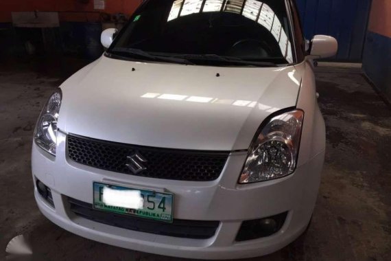 2011 Suzuki Swift for sale 