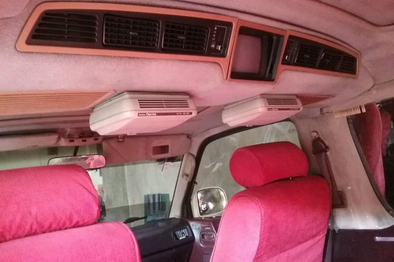 Toyota Hiace Supercustom Van 1993 for sale