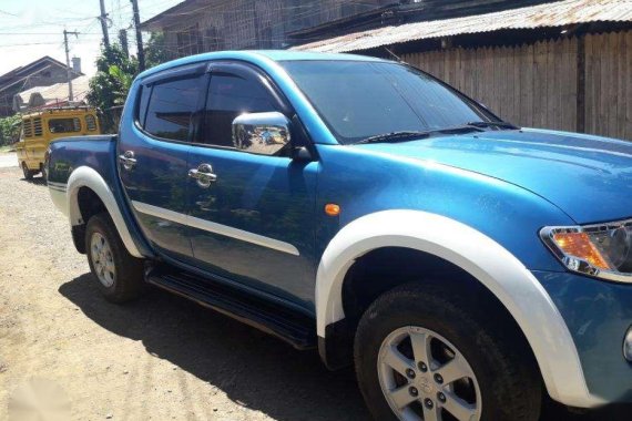 Mitsubishi Strada 2010 for sale