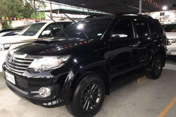 Toyota Fortuner V 2015 for sale