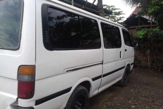 Toyota Hiace Commuter Van 2001 for sale