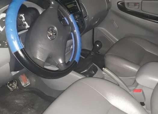 Toyota Innova 2012 J Diesel for sale