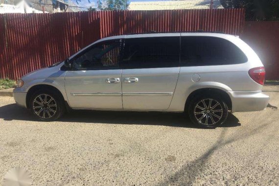 2007 Chrysler Town and Country for sale