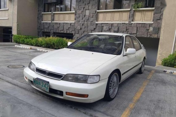 1998 Honda Accord VTI-s 20th anniversary edition