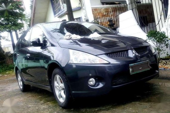 Mitsubishi Grandis 2011 Year FOR SALE