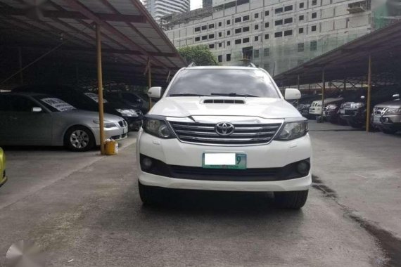 2012 Toyota Fortuner V for sale 