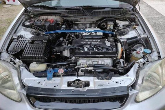 Honda Civic Vti SIR Body 2000 mdl FOR SALE