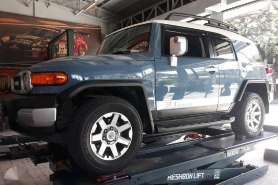 2015 Toyota FJ Cruiser 4x4 4.0L Automatic