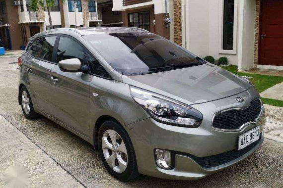 2013 Kia Carens LX Automatic transmission Diesel