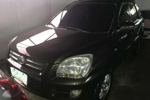 2008 Lady driven Kia Sportage Automatic 4WD Diesel 