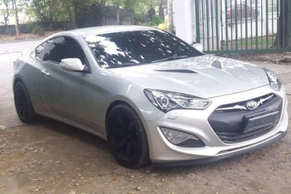 Like New Hyundai Genesis for sale