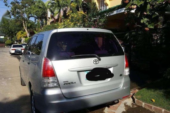 2012 Toyota Innova E FOR SALE