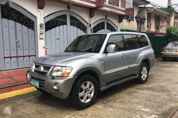 2006 Mitsubishi Pajero ck body Top of the line Gas engine