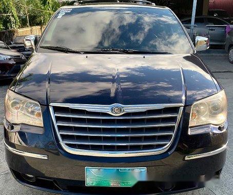 Chrysler Town and Country 2010 for sale