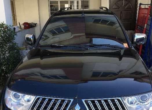 For sale MITSUBISHI MONTERO 4X4 2009 mdl.