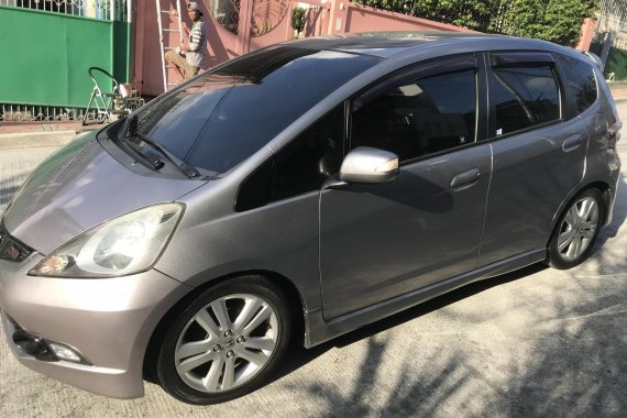 Honda Jazz 2009 top of the line