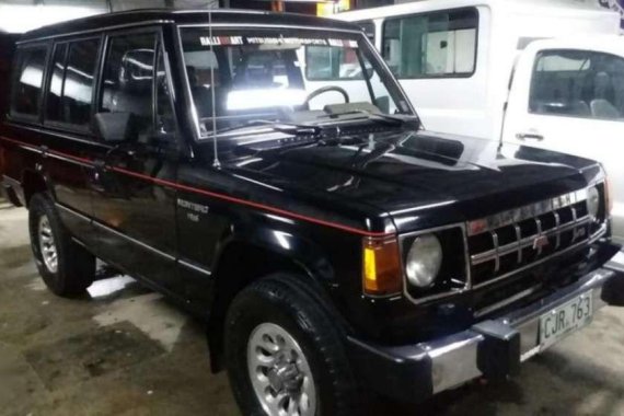 Selling Mitsubishi Montero US verson Automatic 4x4 1990