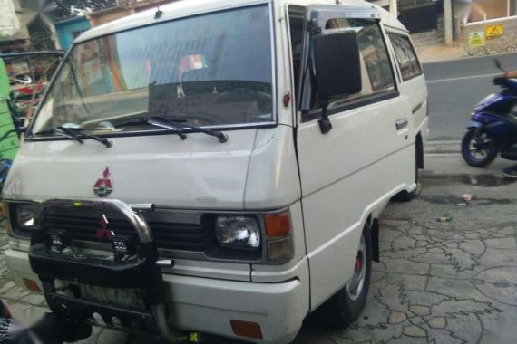 1993 MITSUBISHI L300 versa van 4d56