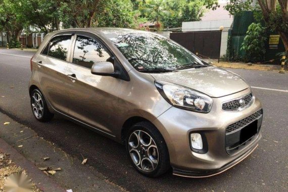 2015 Kia Picanto 12 EX Automatic AT cmpare to 2014