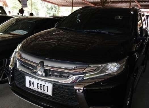 SELLING MITSUBISHI Montero Sports 2017 