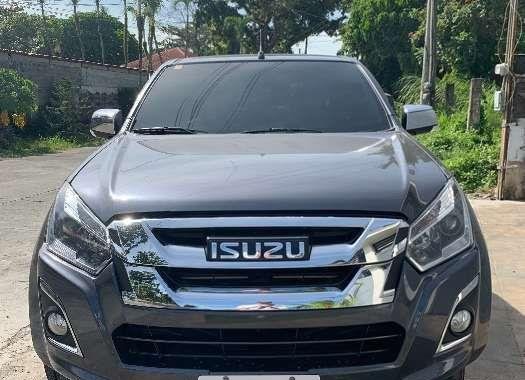 2017 Isuzu Dmax 2017 4x4 FOR SALE