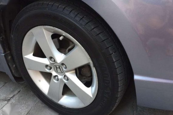 For sale: 2007 honda Civic fd 1.8s automatic all power top of the line