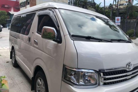 2011 Toyota Hi Ace Super Grandia Diesel Matic