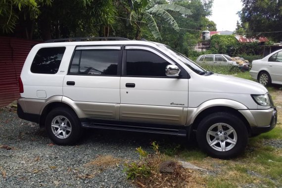 Isuzu Crosswind XUV 2.5L 2012 AutomaticTransmission