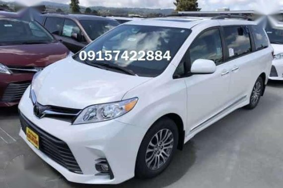 2019 Toyota Sienna Premium limited PWD for sale