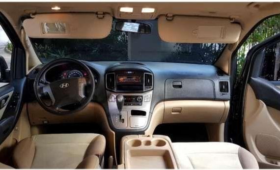 2016 HYUNDAI Grand Starex 2.5 Automatic FOR SALE