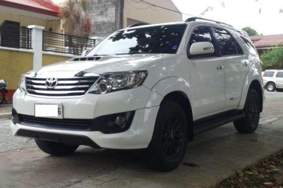 Toyota Fortuner G Model 2015 FOR SALE