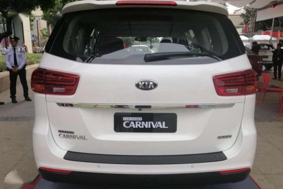 2019 Kia Grand Carnival 7str DIESEL Reserve yours now or Kia Soluto